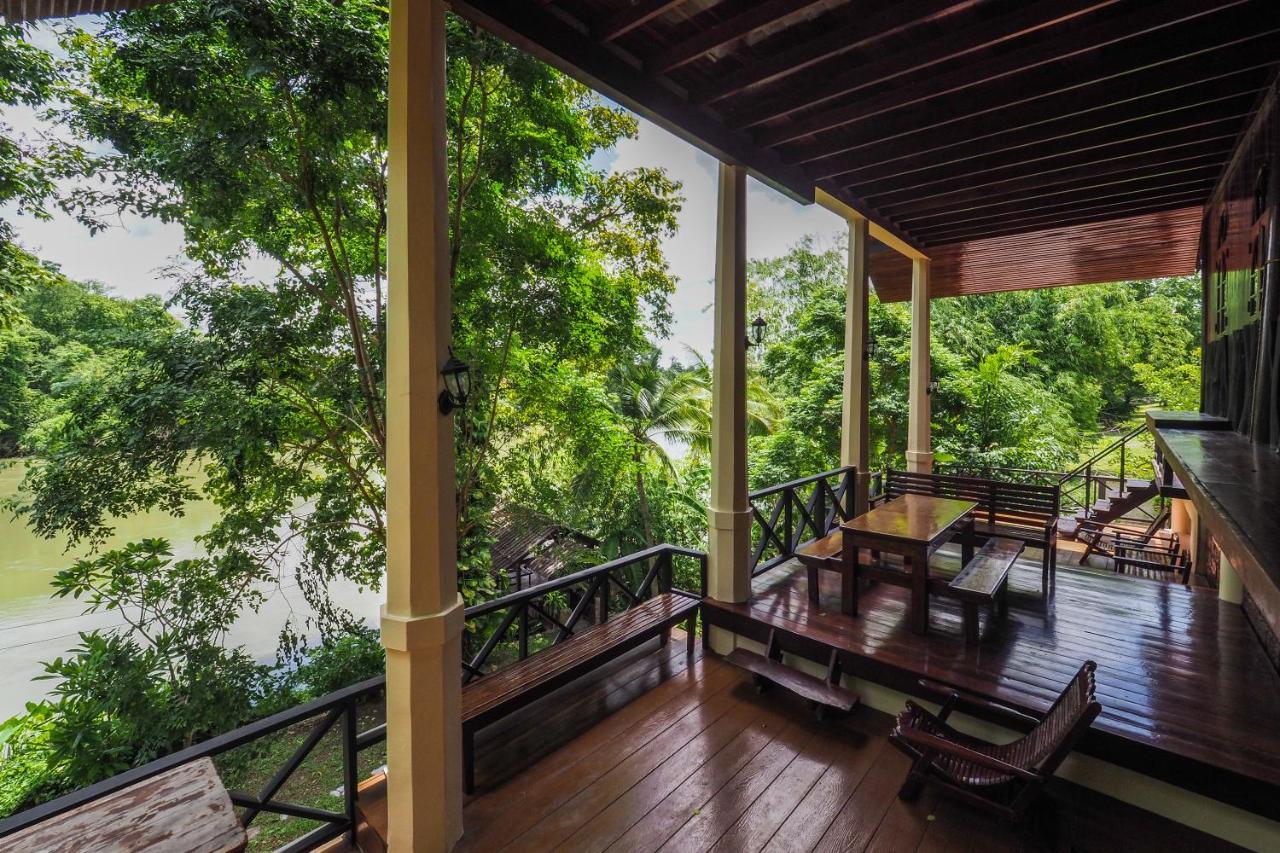 Hotel Ratmanee House Kanchanaburi Exterior foto